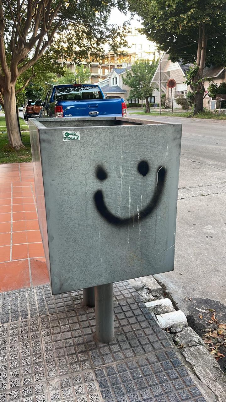 Descripción de la imagen 1
